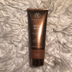 Vita Liberata body blur Dark/Foncé Mocha